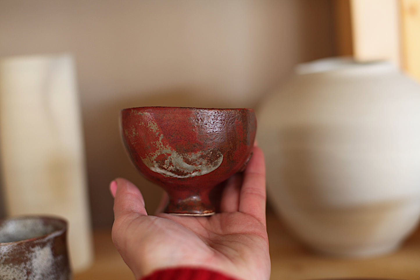 Rond tea bowl, wine goblet - red ash glaze, 160ml
