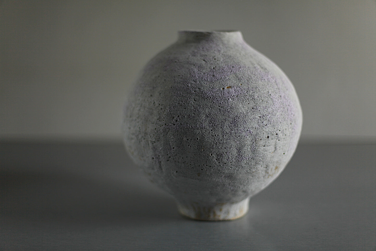 Moon jar