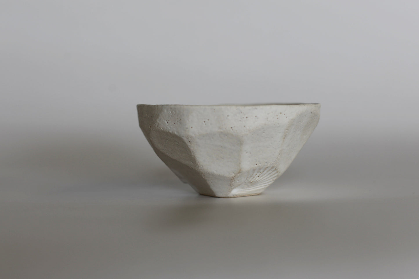 Faceted tea bowl 120ml-4.05oz.