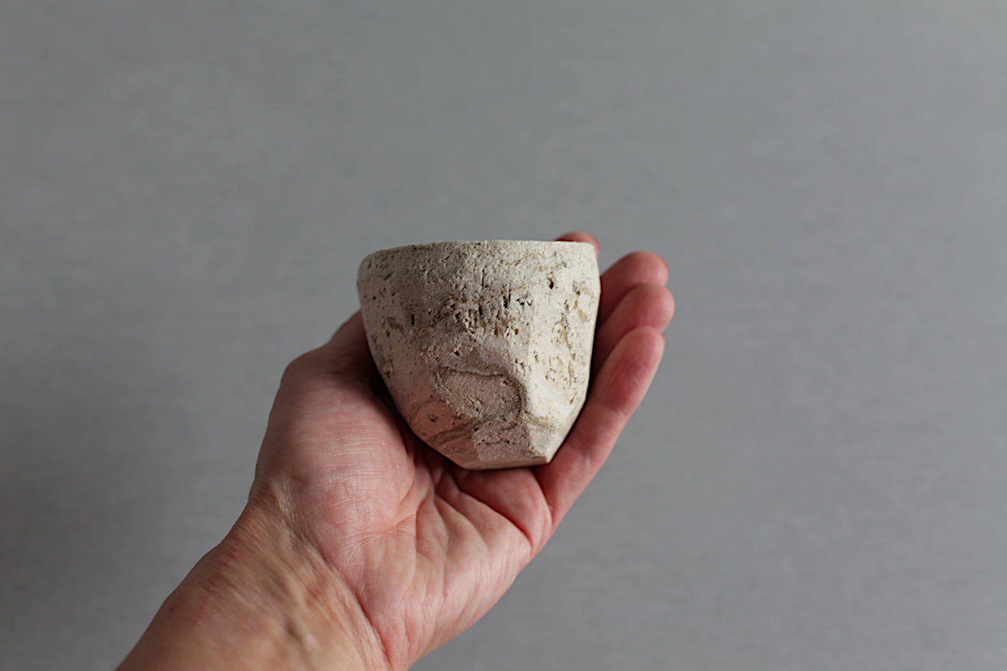 Faceted marbled bowl - porcelanic stoneware 80ml